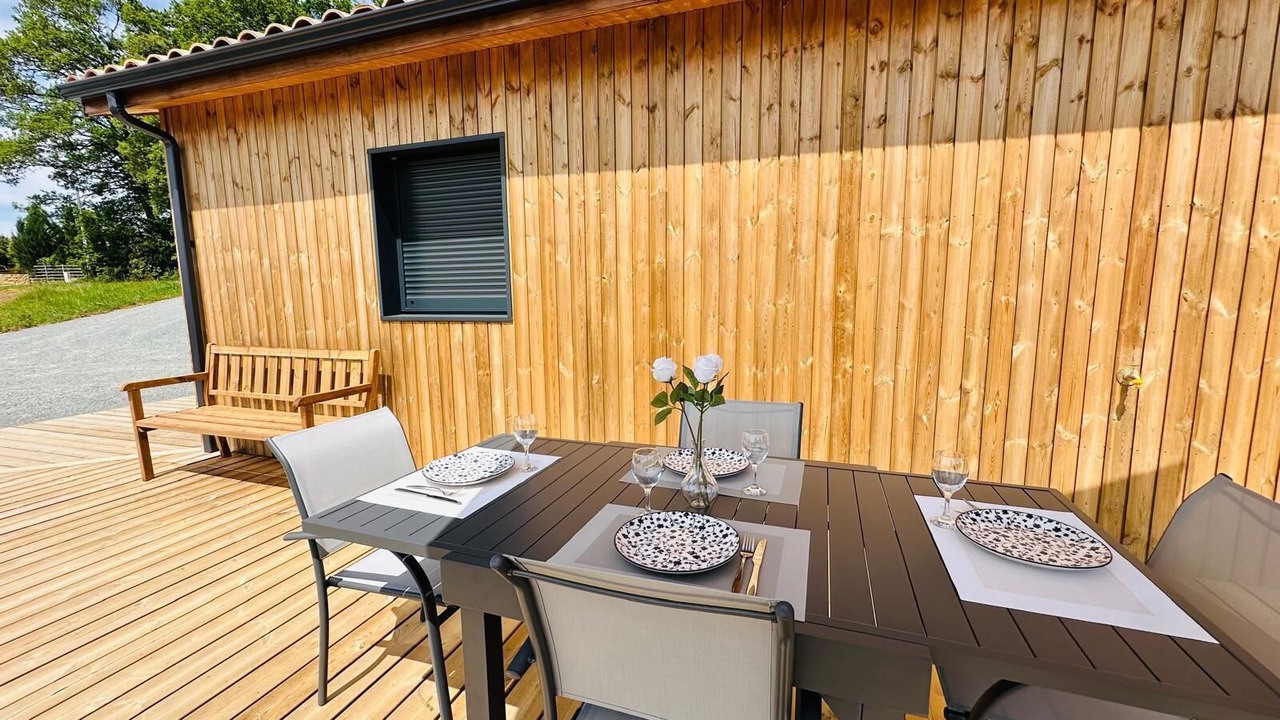 Photo of Outdoor in Saint-Avit-Senieur