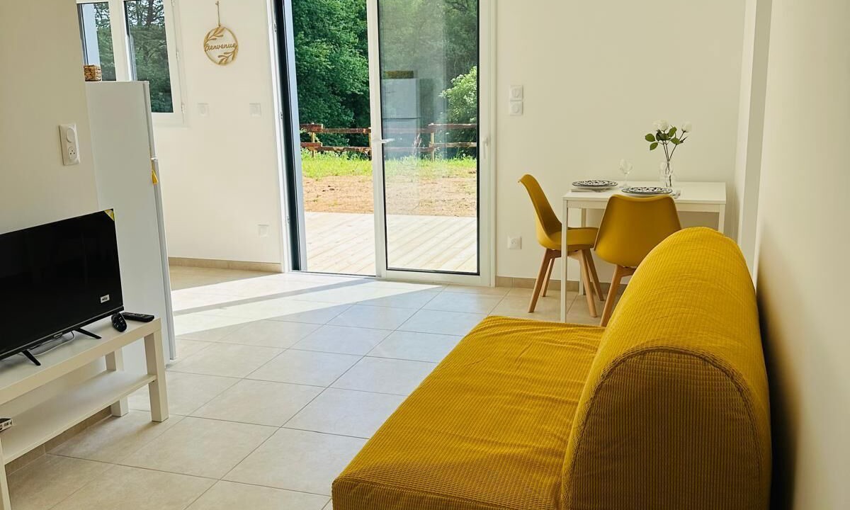 Photo of Livingroom in Saint-Avit-Senieur