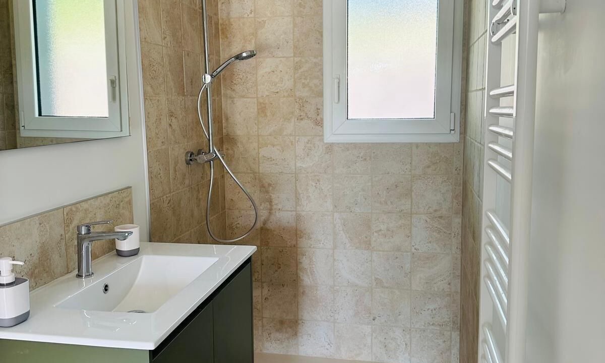 Photo of Bathroom in Saint-Avit-Senieur