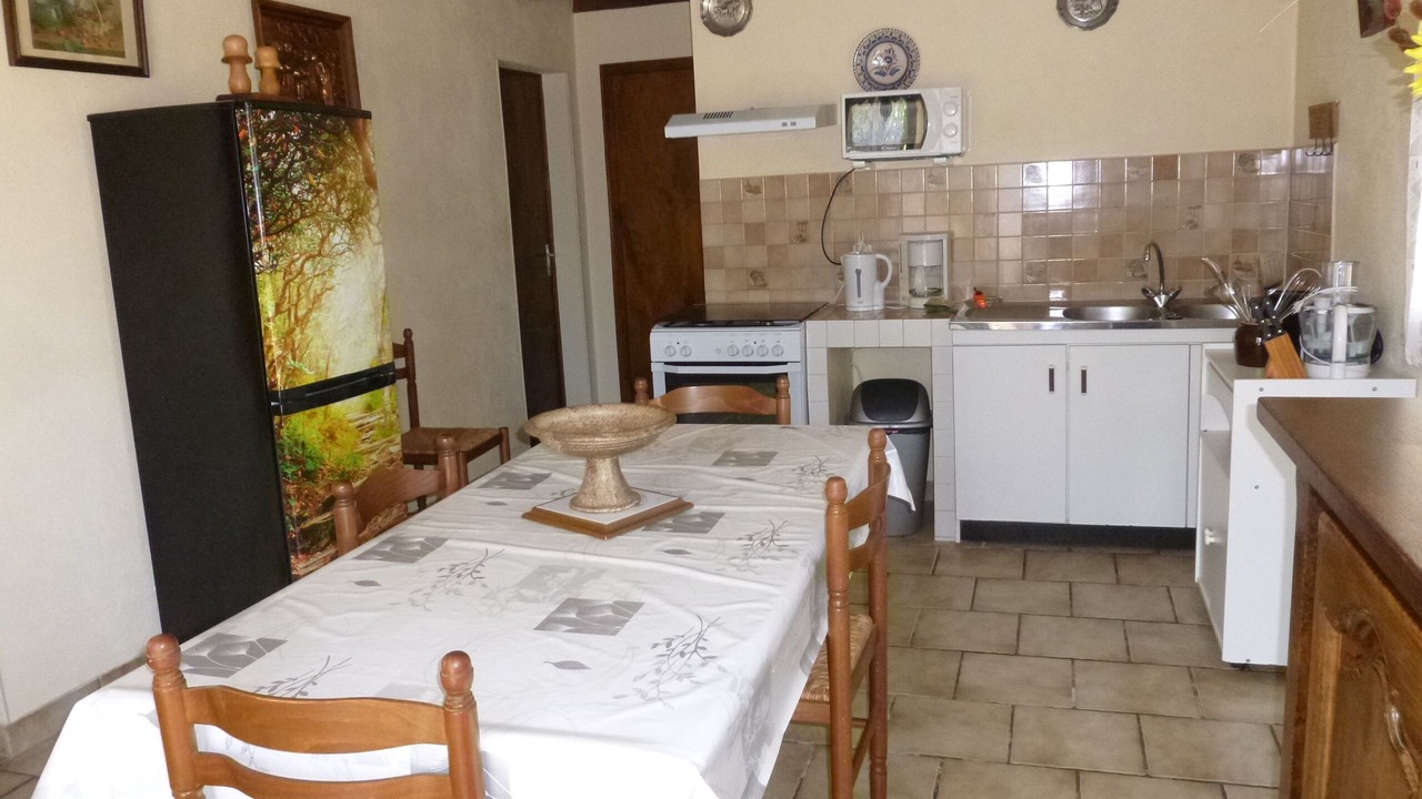 Photo of Kitchen in Lanquais