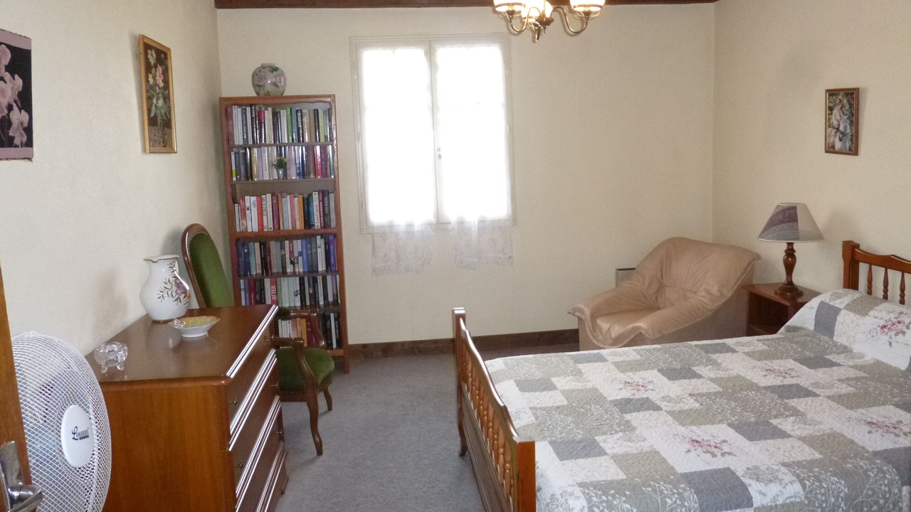 Photo of Bedroom in Lanquais