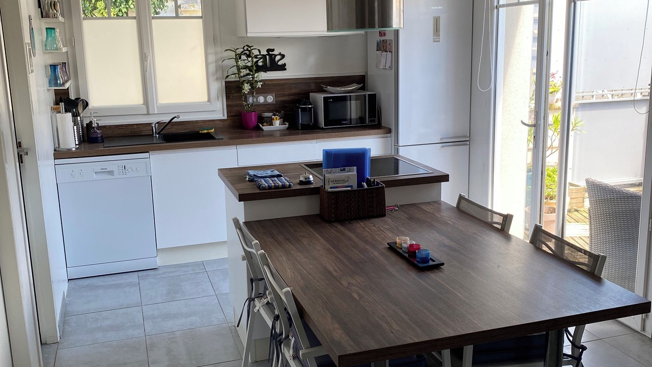 Photo of Kitchen in Quartier de l'Hippodrome