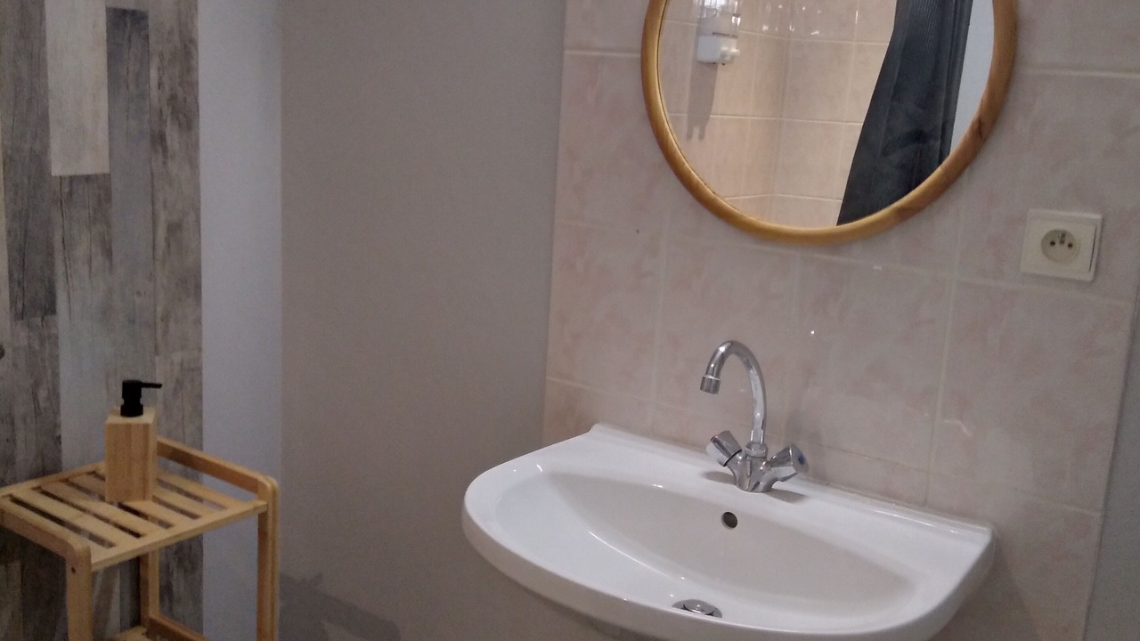 Photo of Bathroom in Coutieres