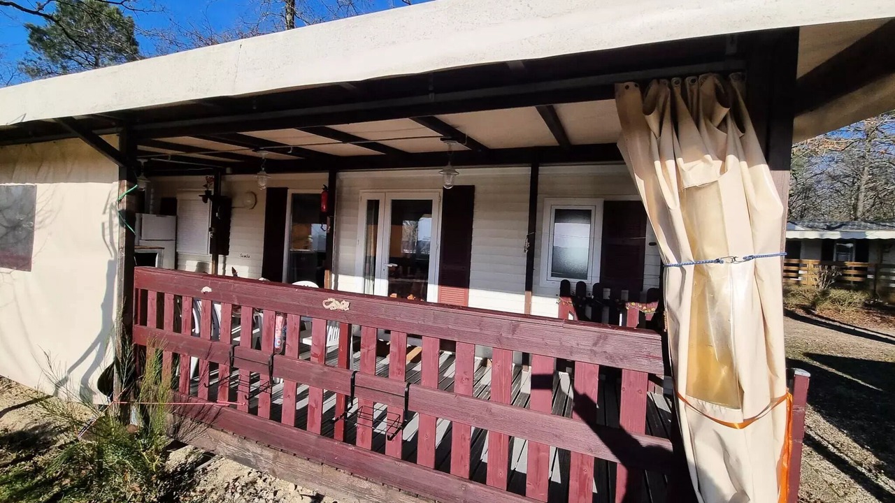 Photo of Patio Balcony in Peyrignac