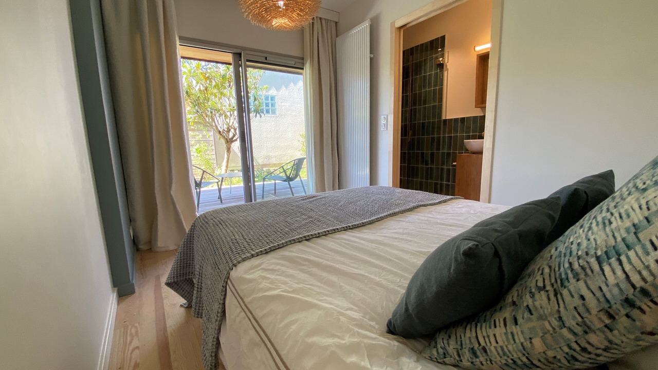 Photo of Bedroom in Ares