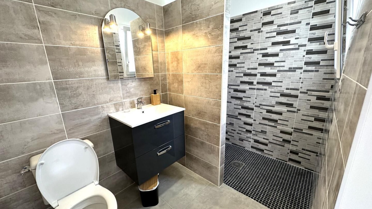 Photo of Bathroom in Saint-Martin-de-Seignanx