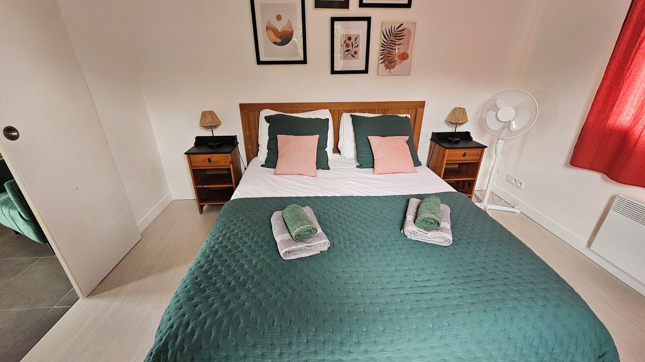 Photo of Bedroom in Audenge