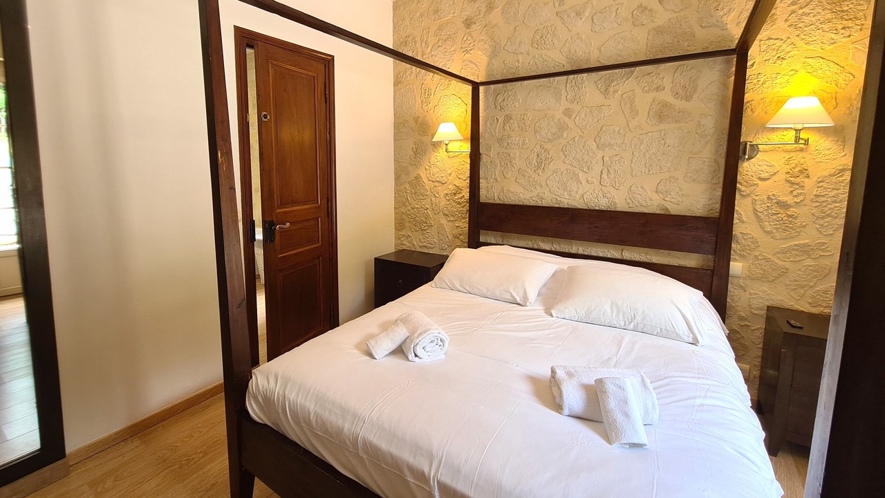 Photo of Bedroom in Cenac-et-Saint-Julien