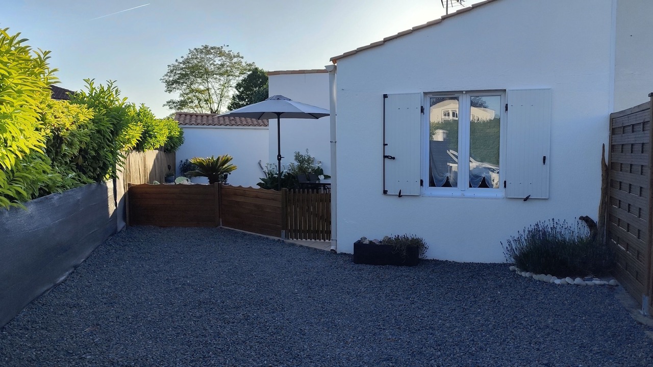 Photo of Outdoor in La Jarne