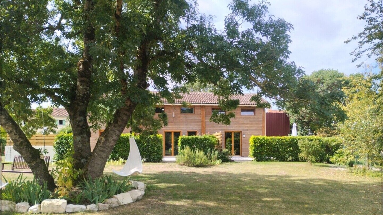 Photo of Outdoor in Cherbonnieres