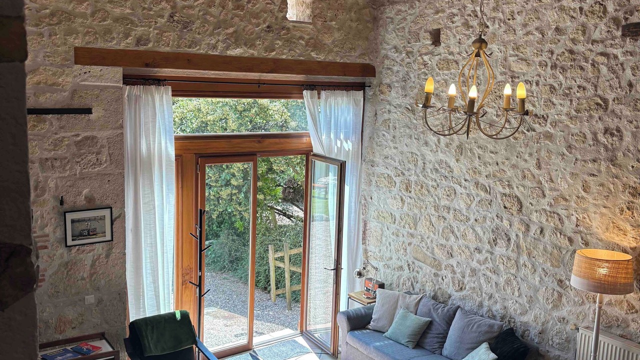Photo of Livingroom in Pont-du-Casse