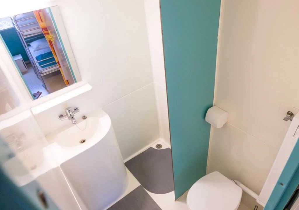 Photo of Bathroom in St-Sulpice-de-Mareuil