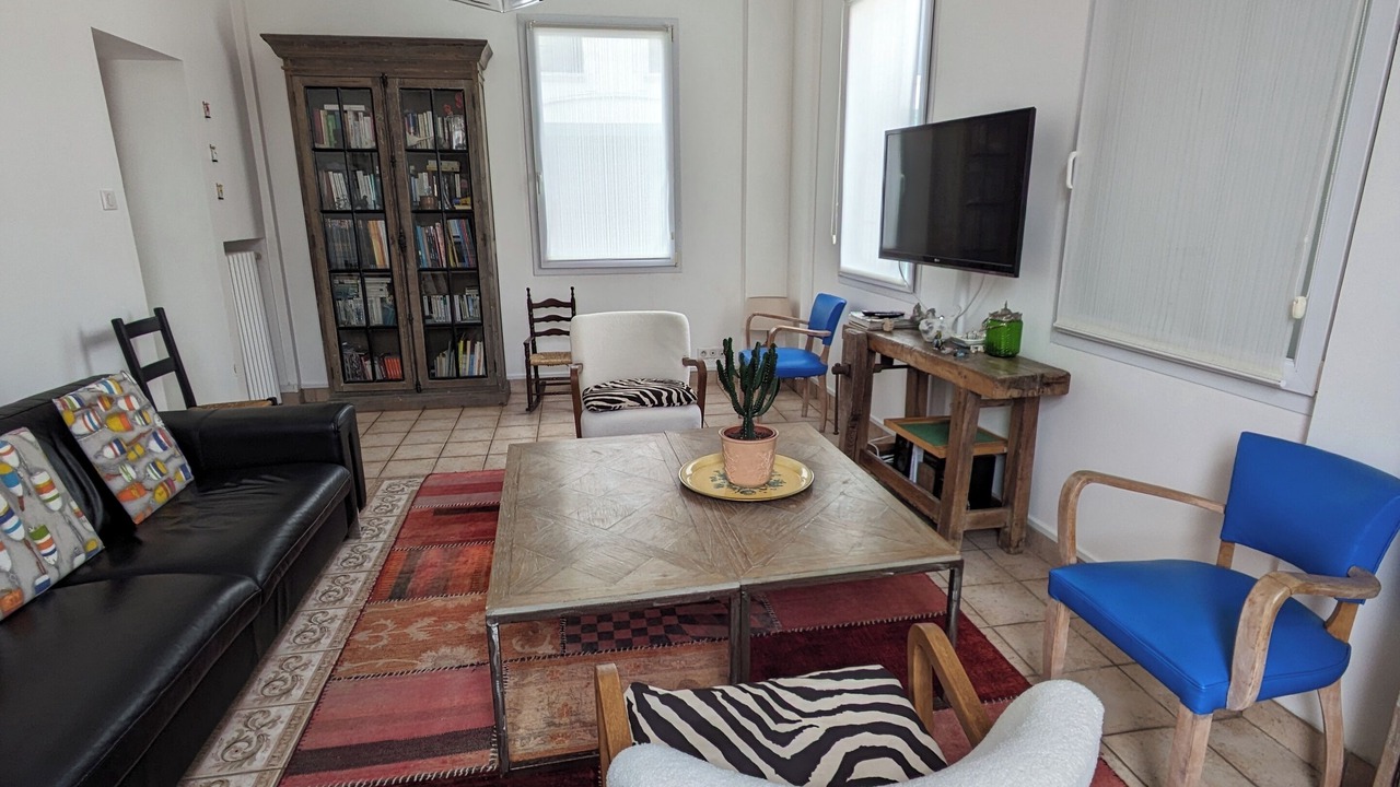 Photo of Livingroom in Port District