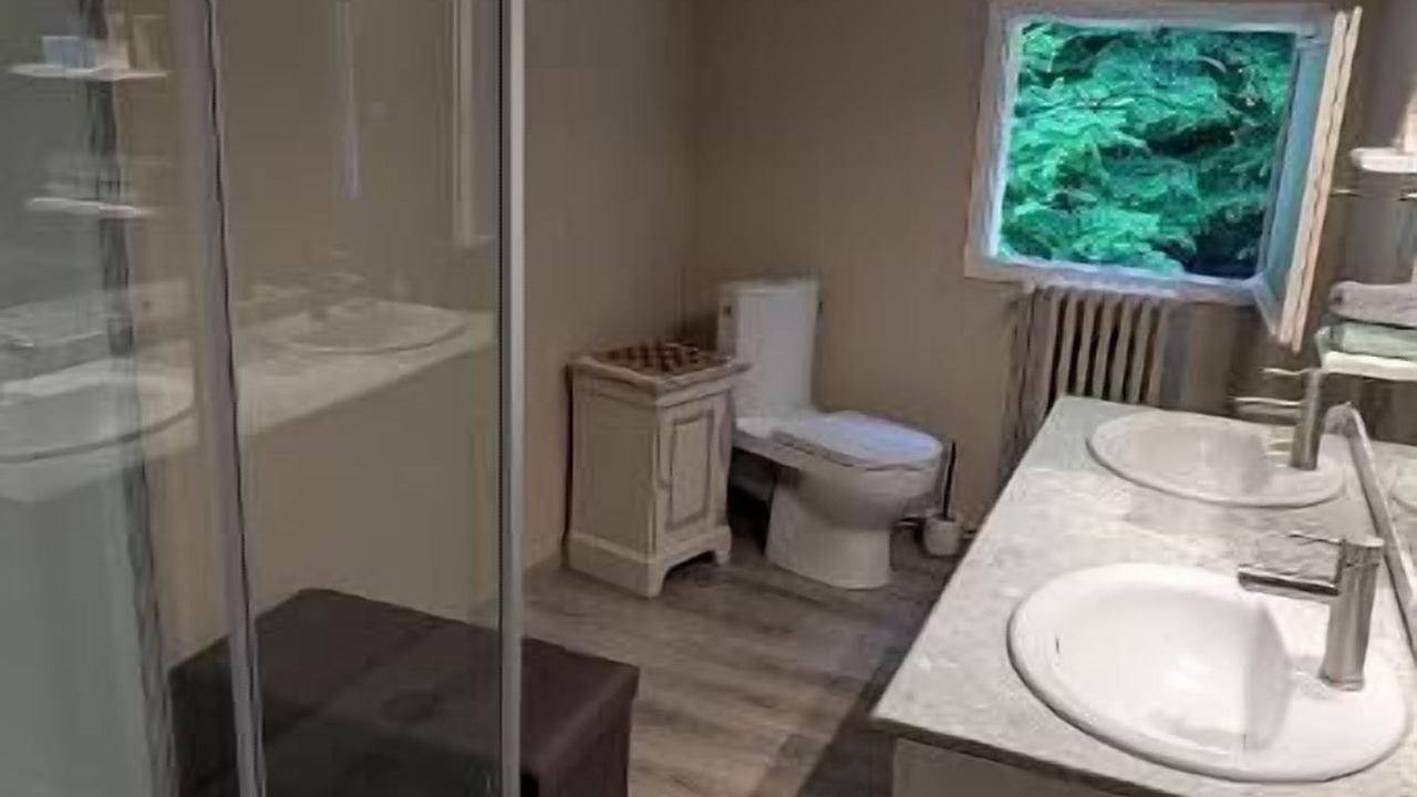 Photo of Bathroom in Saint-Maime-de-Pereyrol