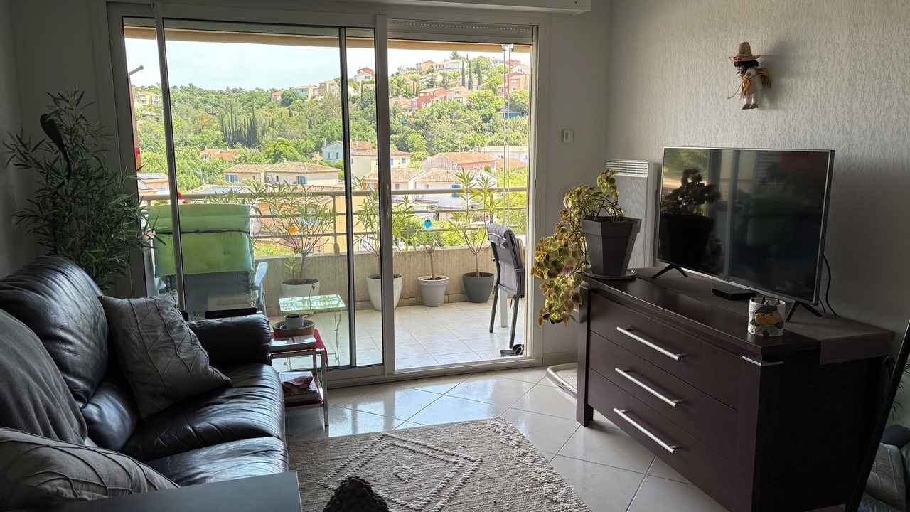 Photo of Livingroom in Valescure