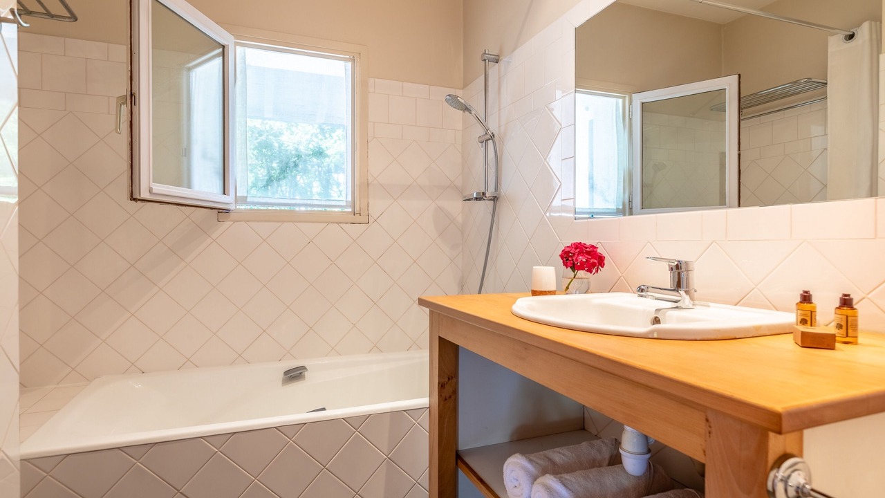Photo of Bathroom in Arcangues