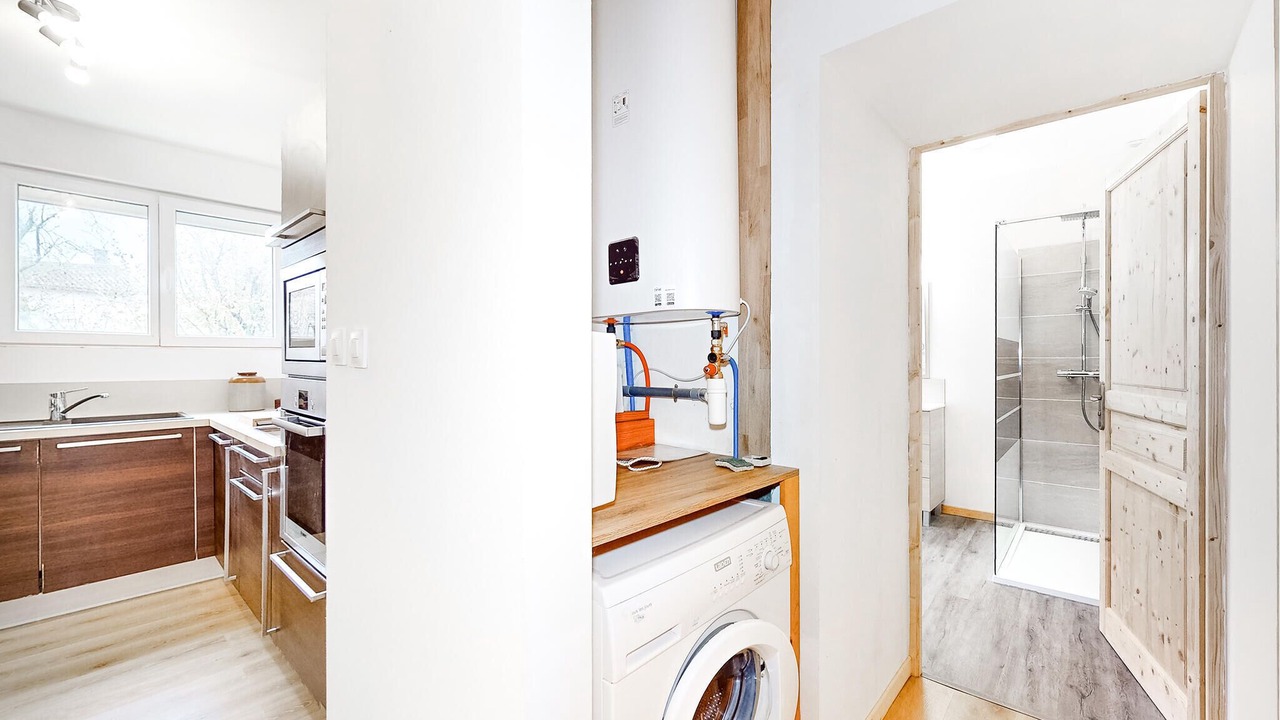 Photo of Bathroom in Doux