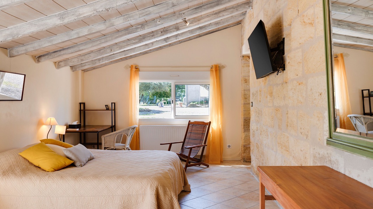 Photo of Bedroom in Saint-Andre-de-Cubzac