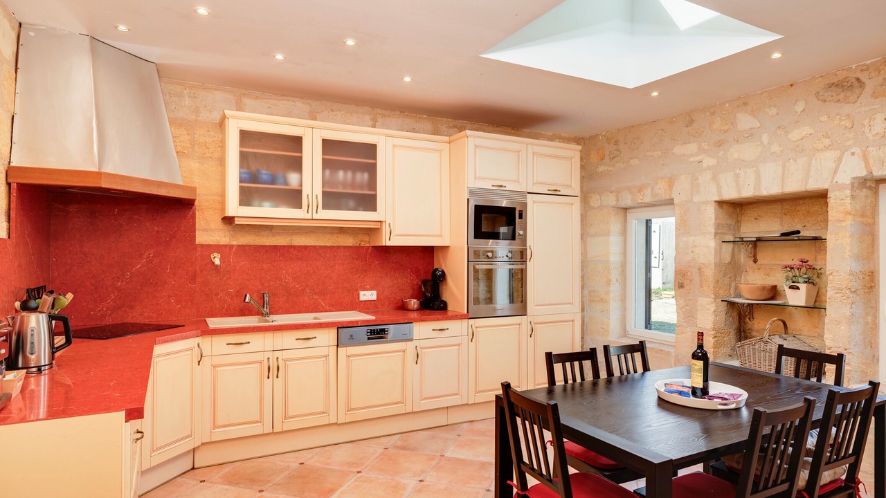 Photo of Kitchen in Saint-Andre-de-Cubzac