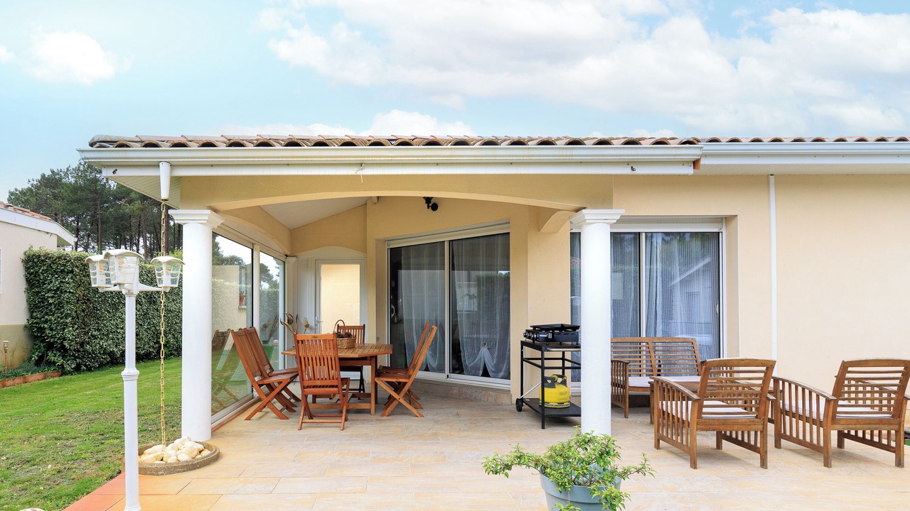 Photo of Outdoor in Messanges