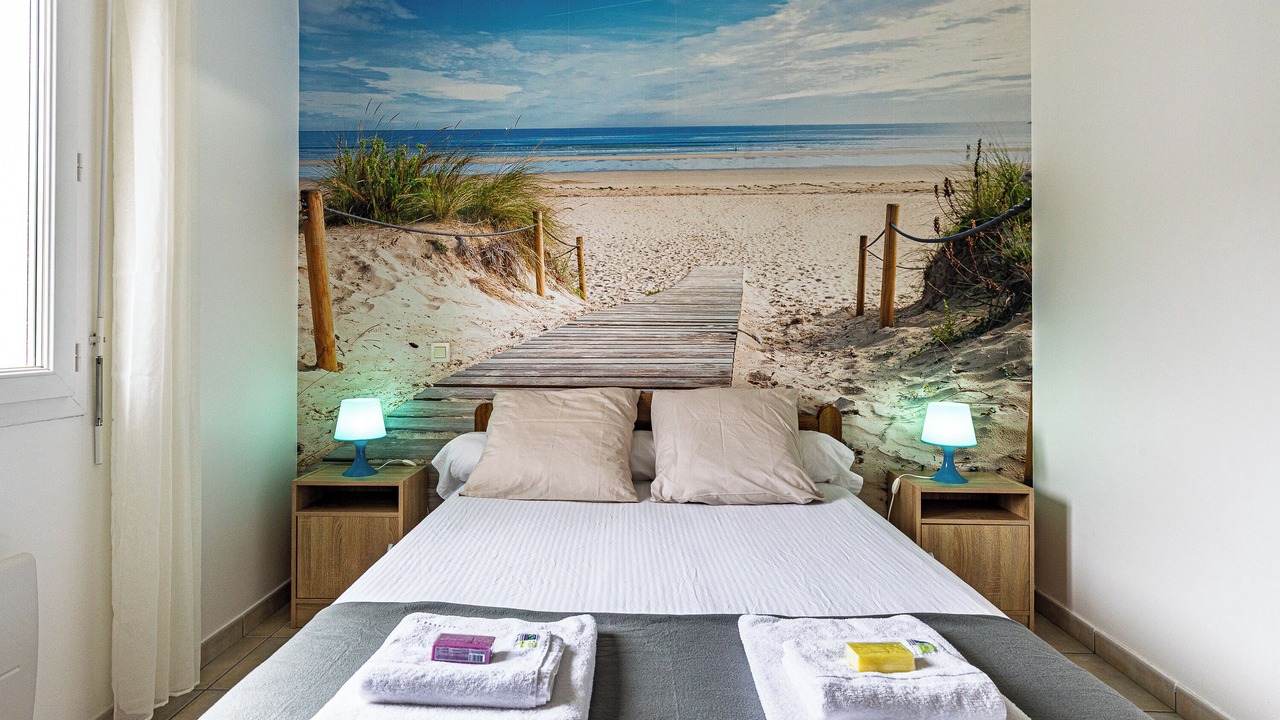Photo of Bedroom in Messanges