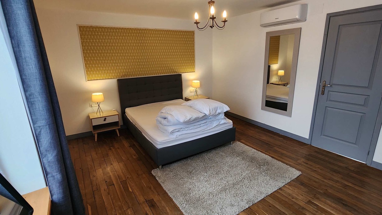 Photo of Bedroom in Saint-Germain