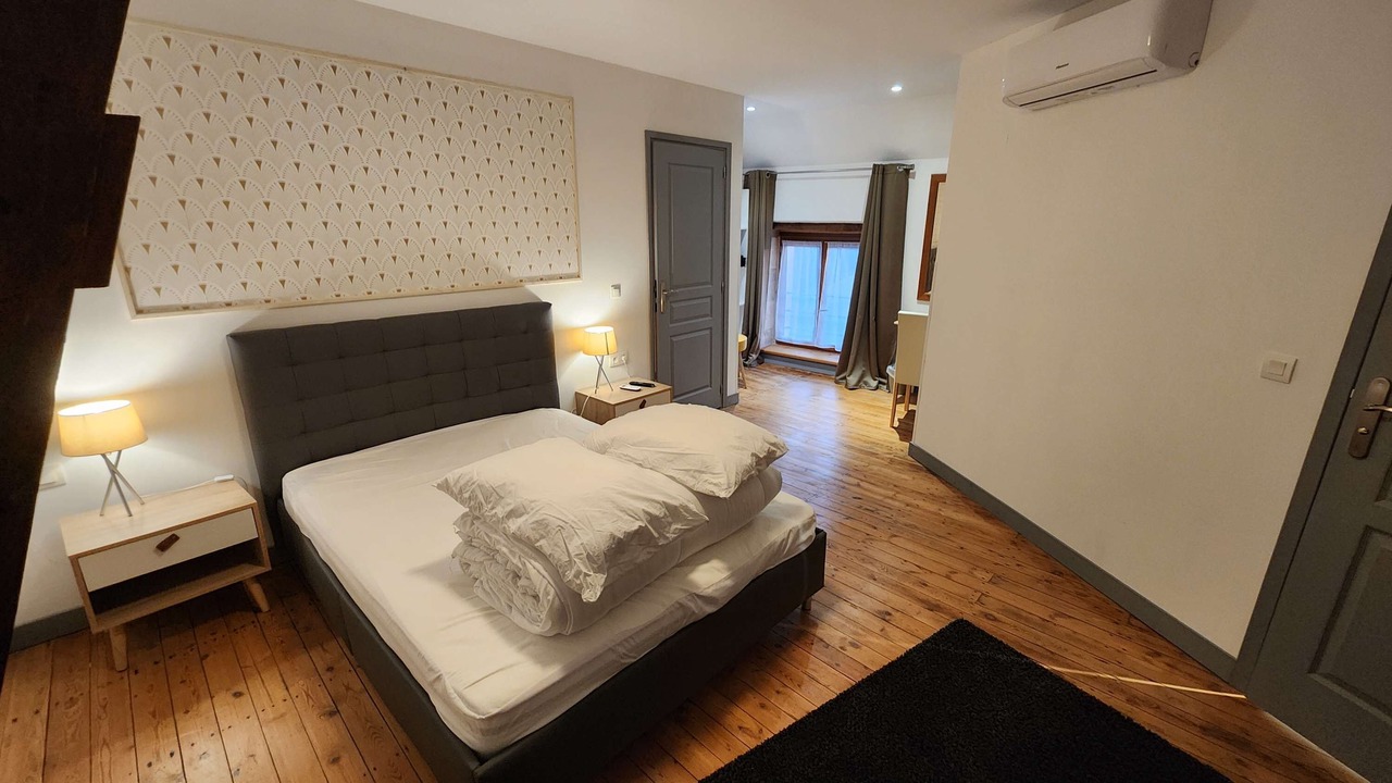 Photo of Bedroom in Saint-Germain