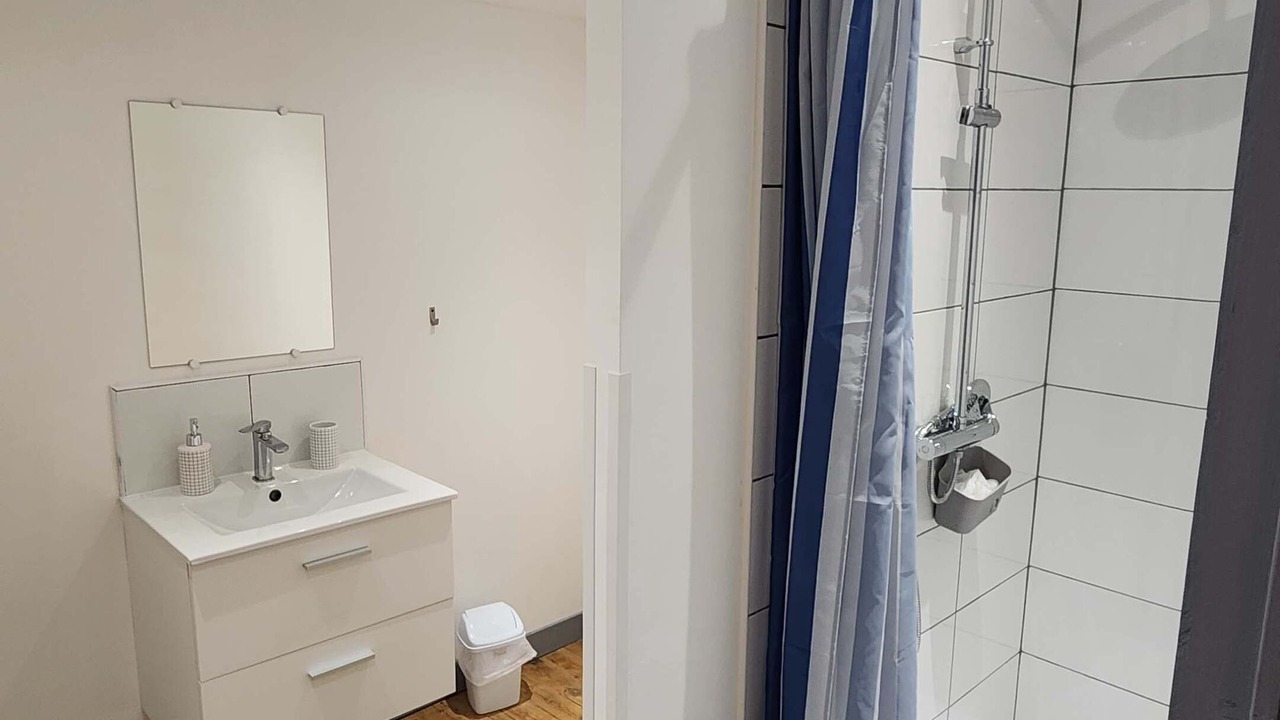 Photo of Bathroom in Saint-Germain