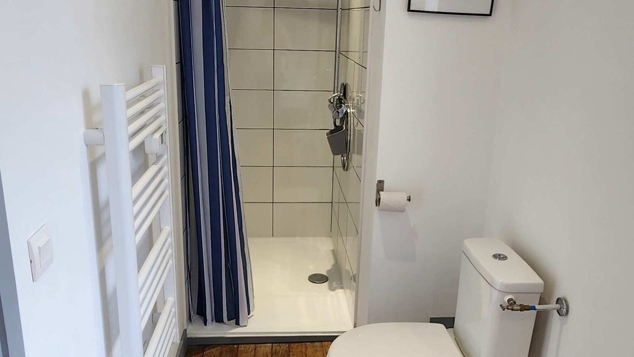 Photo of Bathroom in Saint-Germain