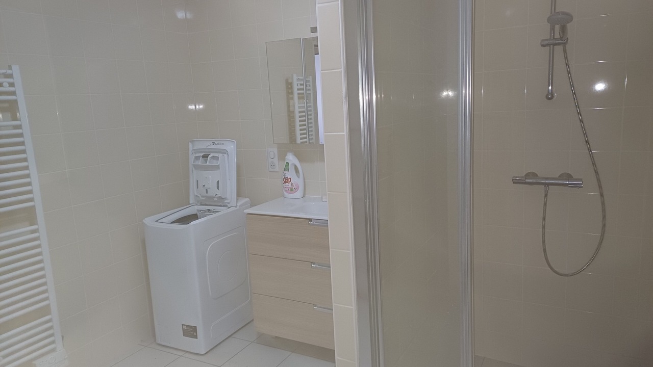 Photo of Bathroom in Saint-Oradoux-de-Chirouze