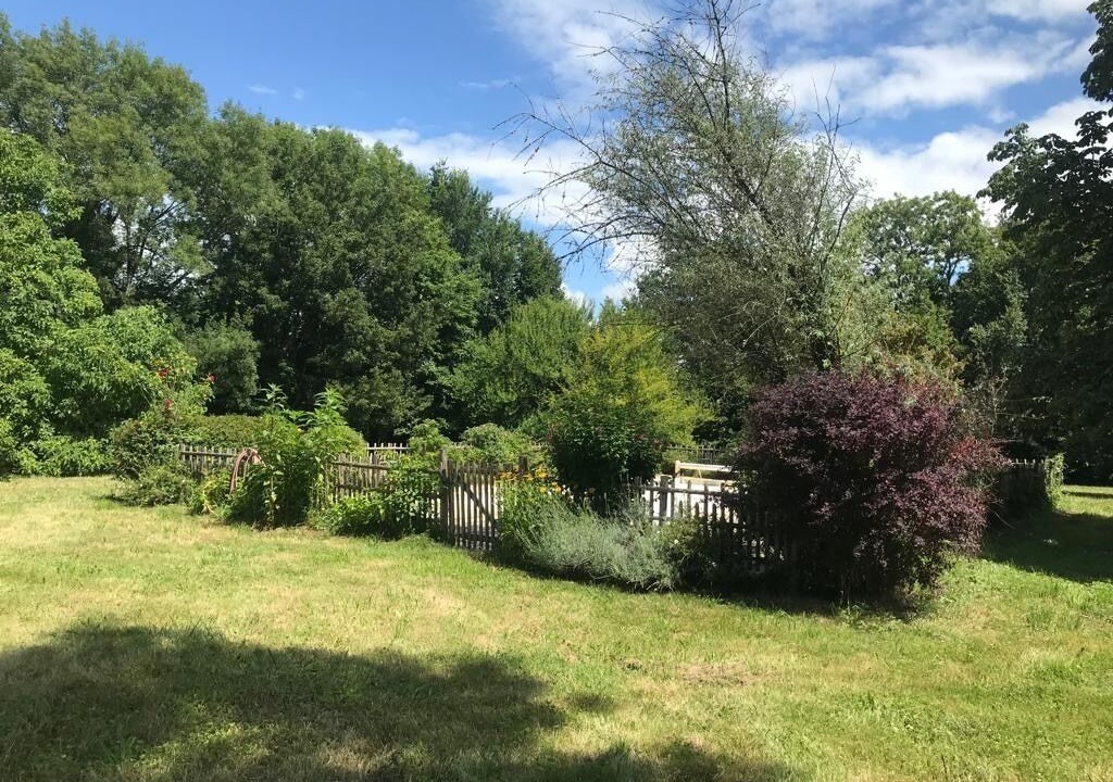 Photo of Outdoor in Saint-Amand-de-Vergt