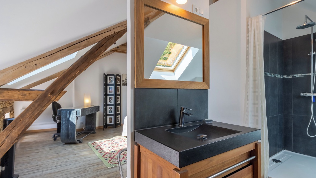 Photo of Bathroom in Sainte-Foy-de-Belves