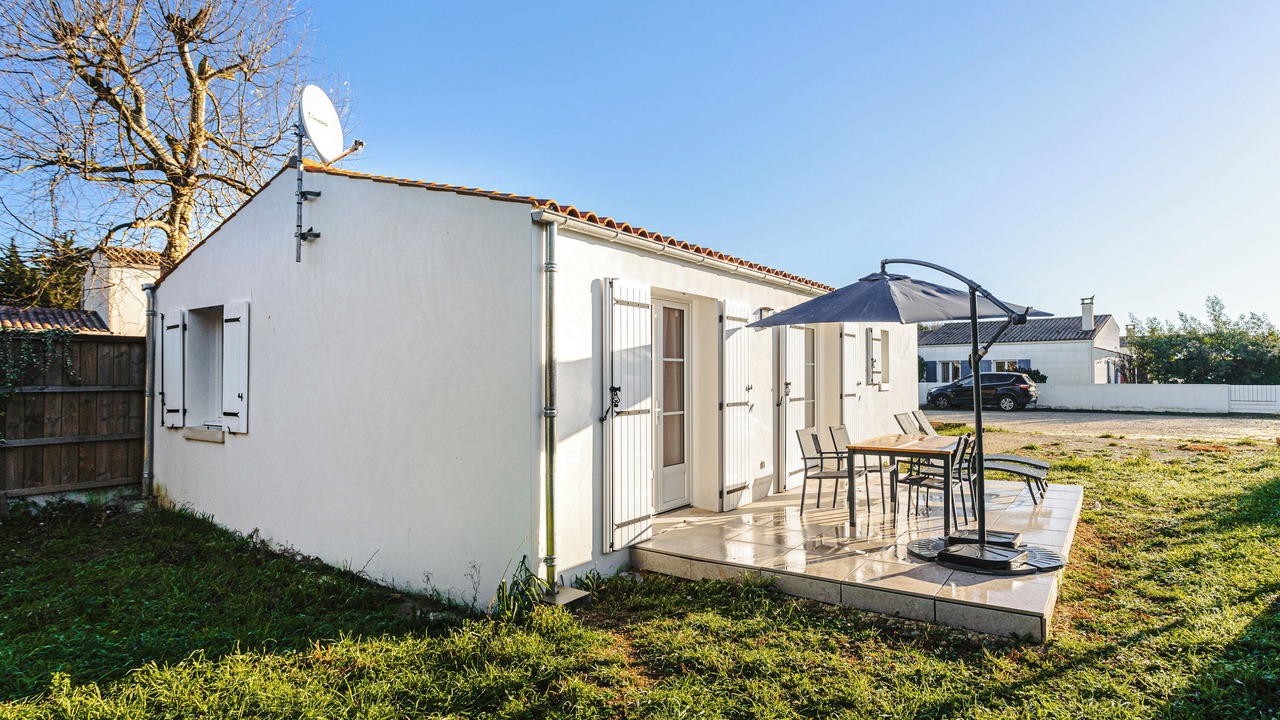 Photo of Outdoor in Domino