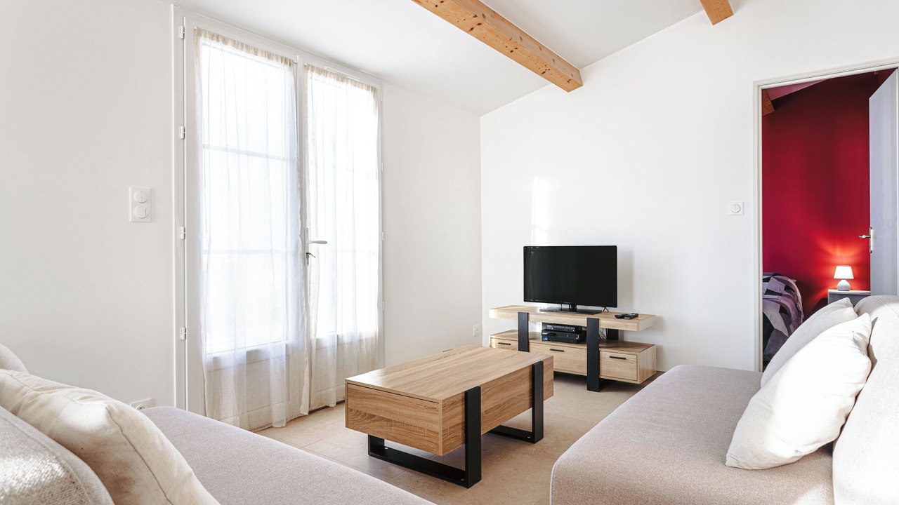 Photo of Livingroom in Domino