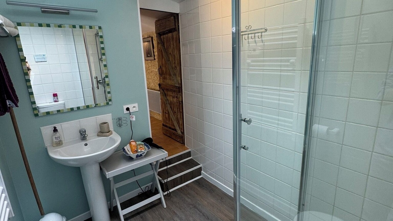 Photo of Bathroom in Saint-Cyprien