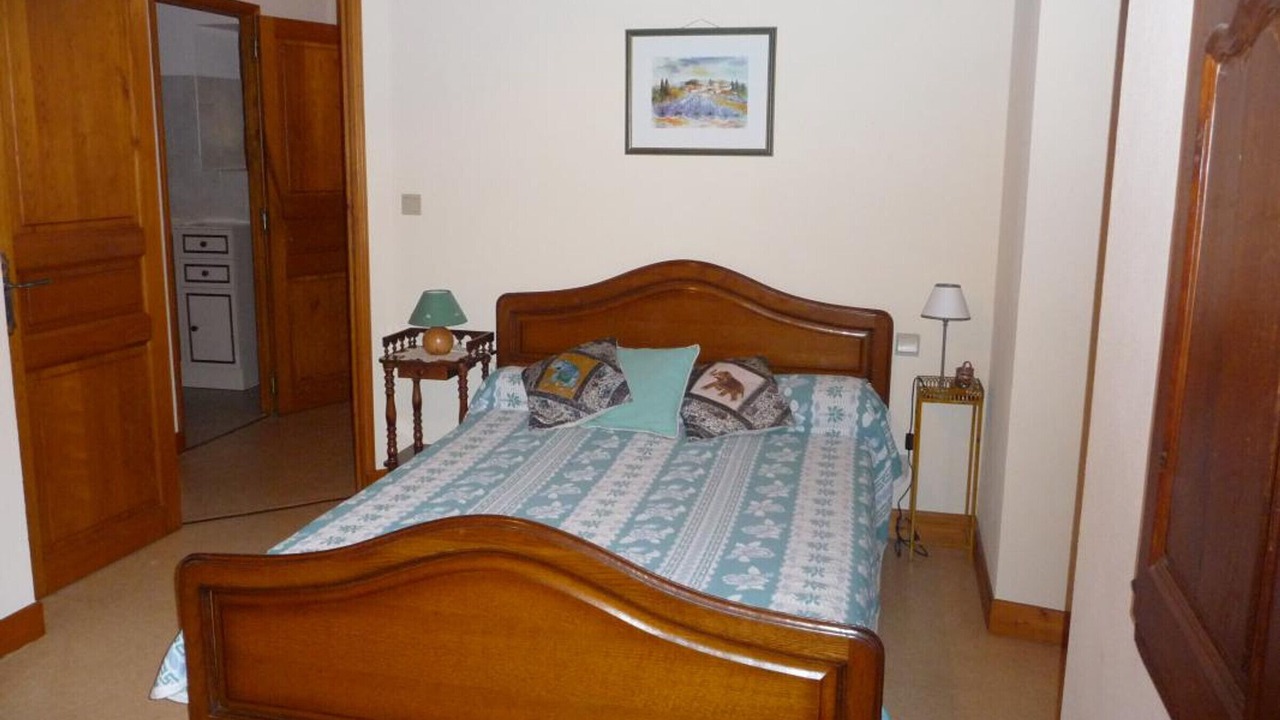 Photo of Bedroom in Proissans