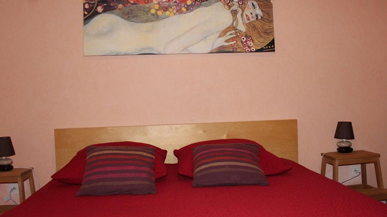 Photo of Bedroom in Saint-Julien-de-Lampon