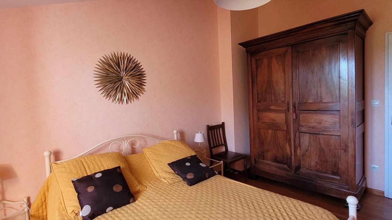 Photo of Bedroom in Salles-Lavalette