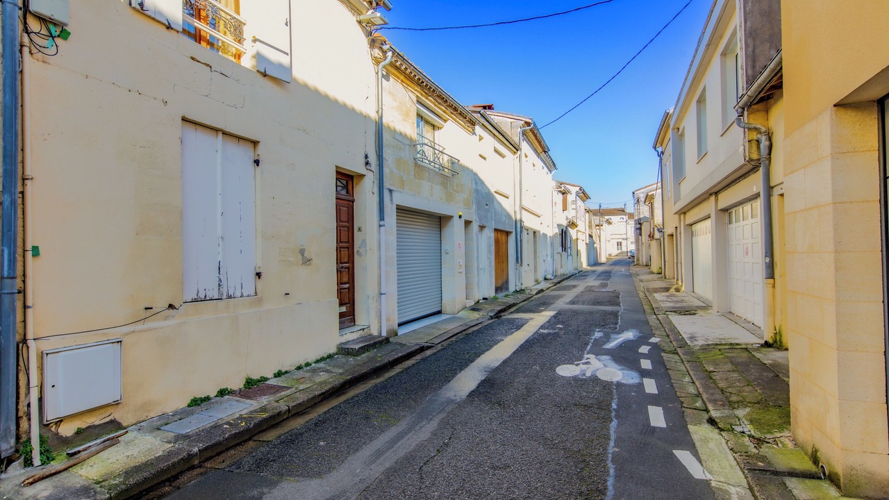 Photo of Others in Libourne