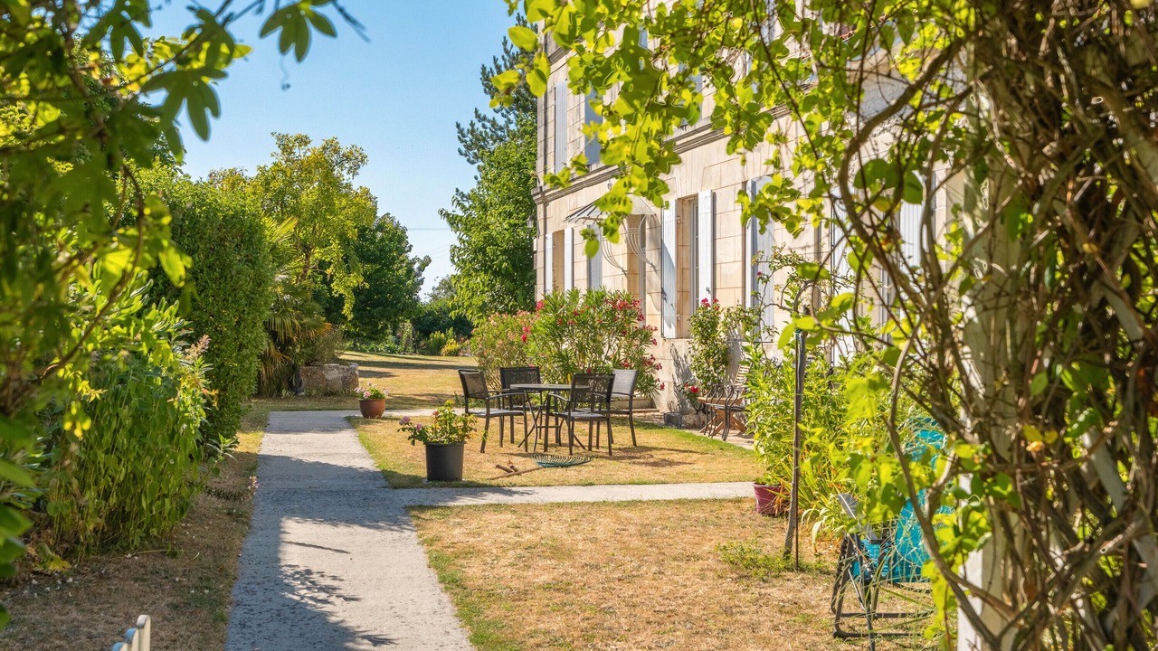 Photo of Outdoor in Montils