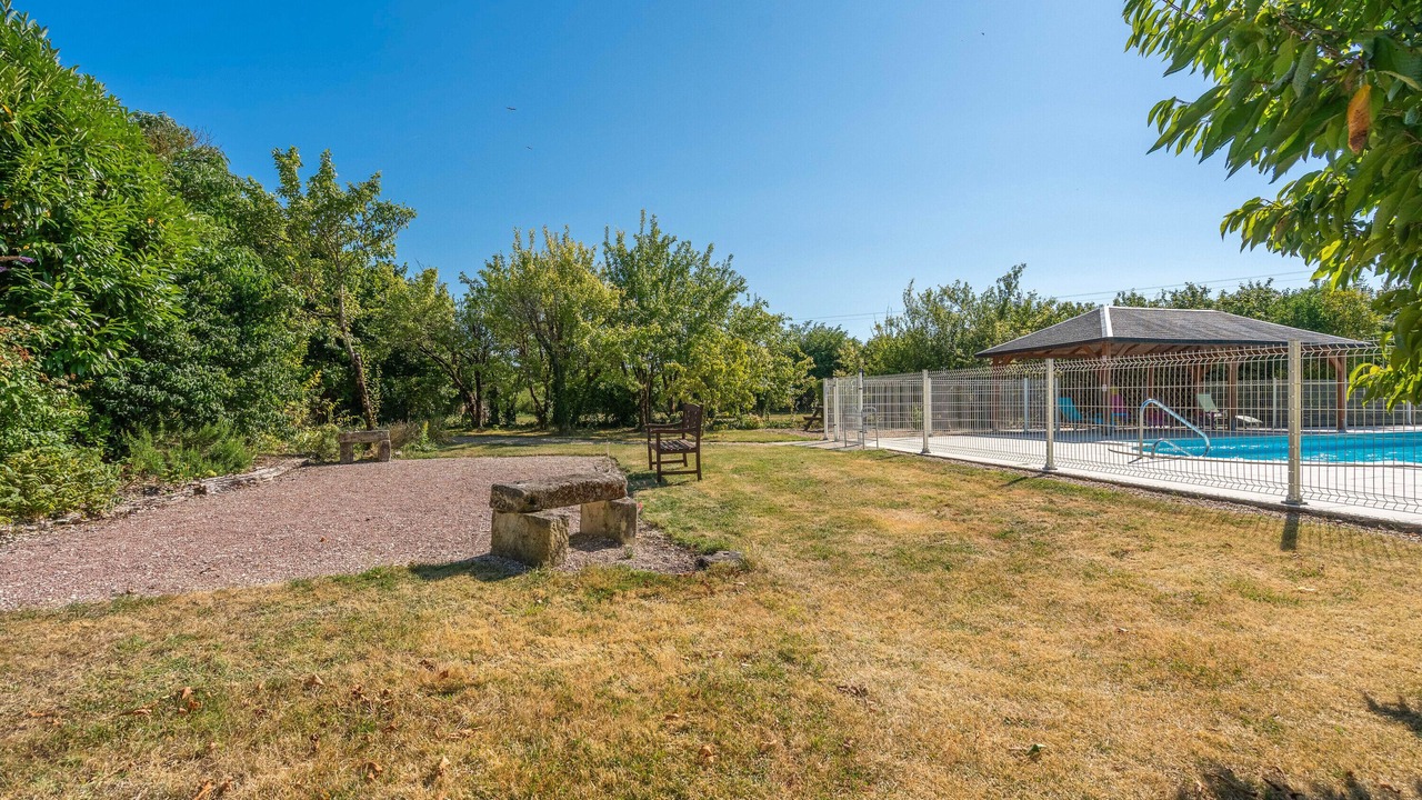 Photo of Outdoor in Montils