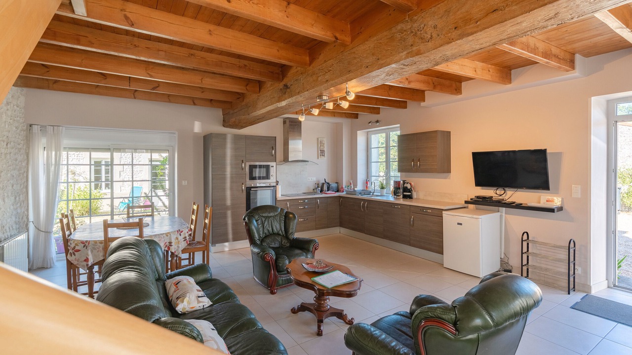 Photo of Livingroom in Saint-Seurin-de-Palenne