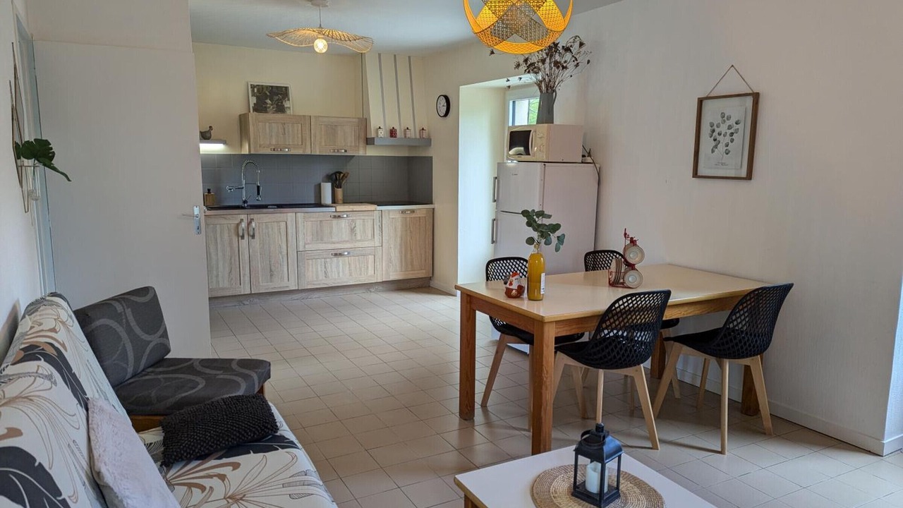 Photo of Livingroom in Saint-Maurice-des-Lions