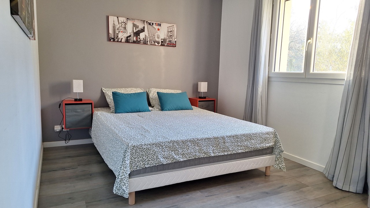 Photo of Bedroom in Hourtin