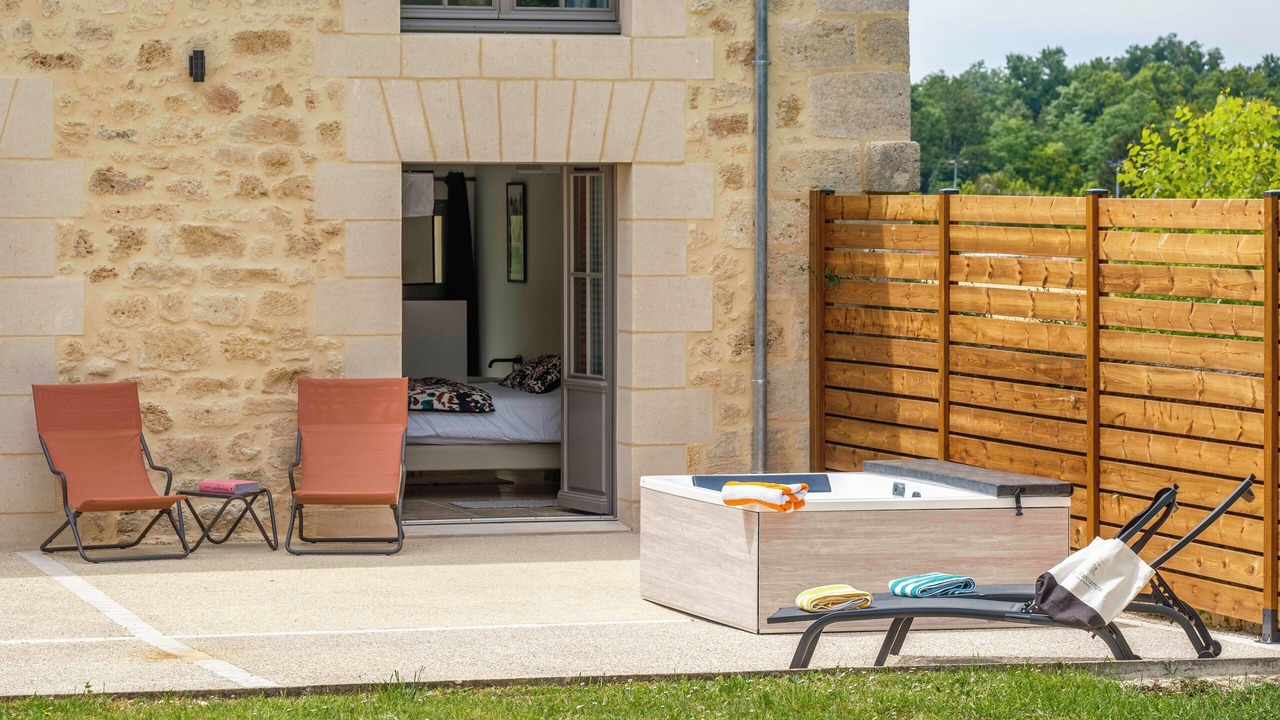 Photo of Patio Balcony in Prignac-et-Marcamps