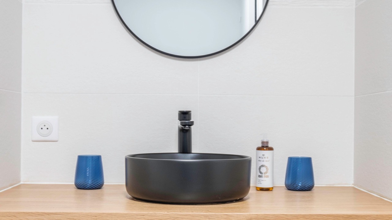 Photo of Bathroom in Prignac-et-Marcamps