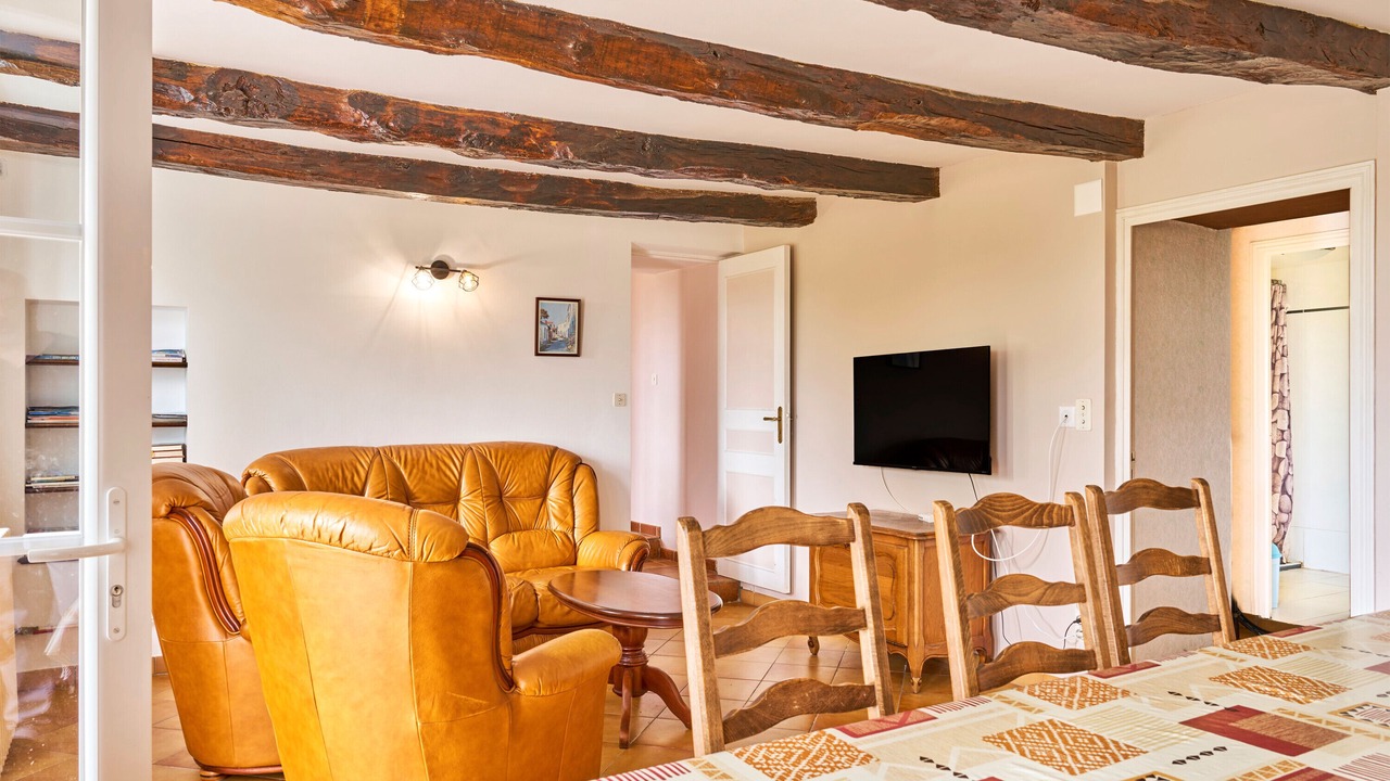 Photo of Livingroom in Leguillac-de-l'Auche