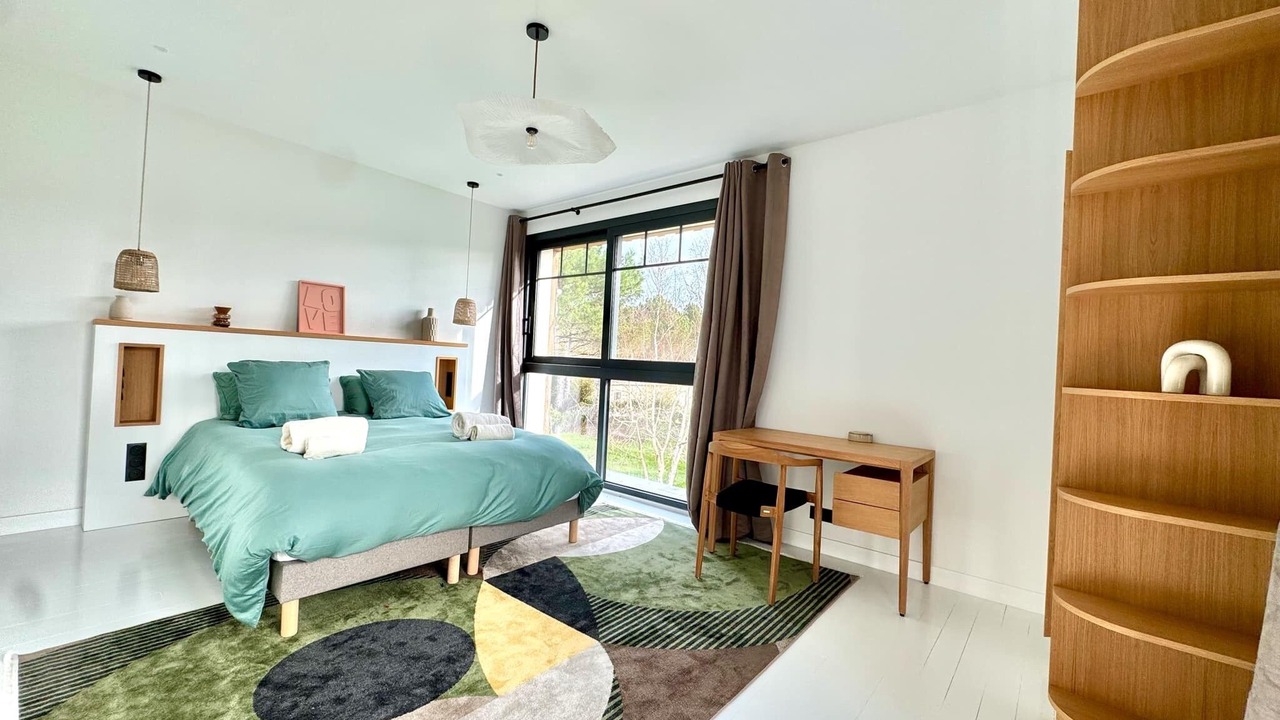 Photo of Bedroom in Gujan-Mestras