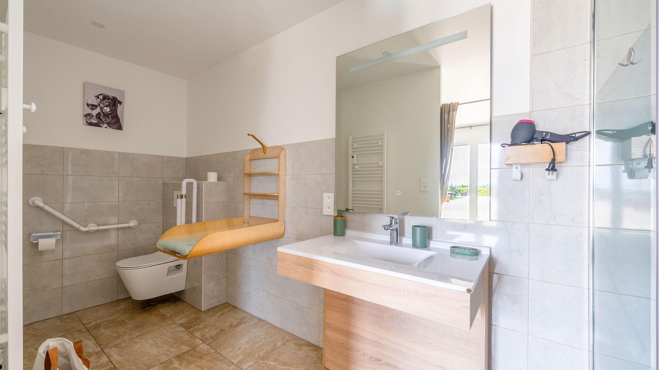 Photo of Bathroom in Belves-de-Castillon