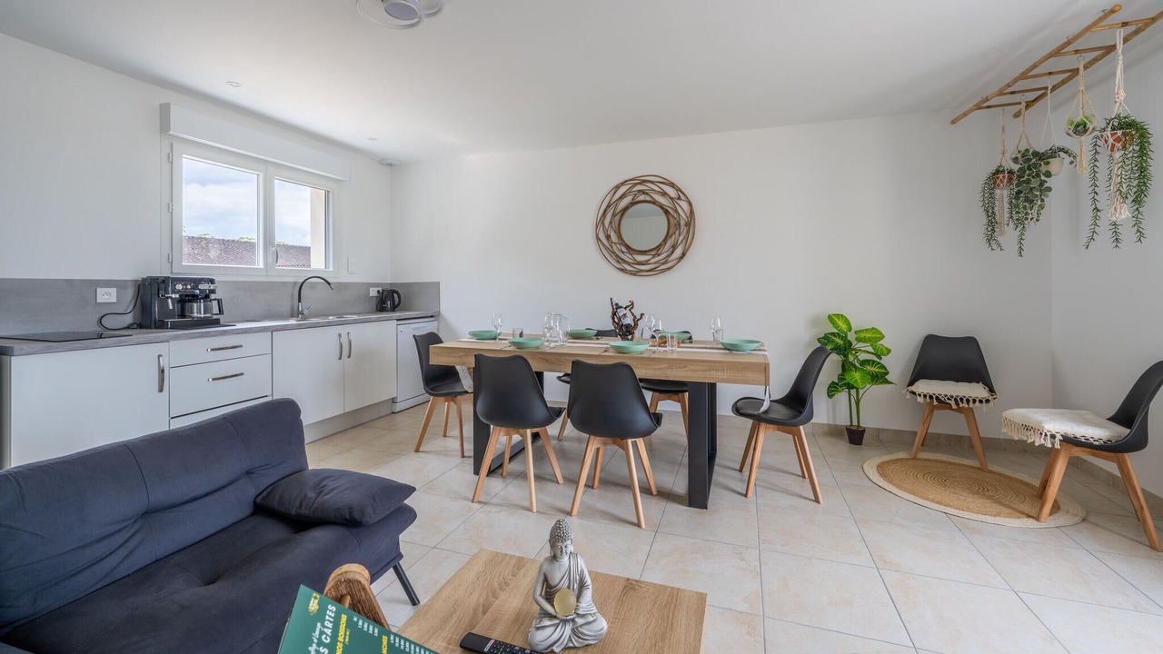 Photo of Bedroom in Belves-de-Castillon